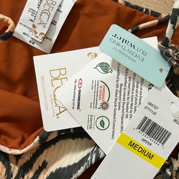 BECCA tiger print hipster bikini bottom with lace up tassel tie details size M - Picture 5 of 7